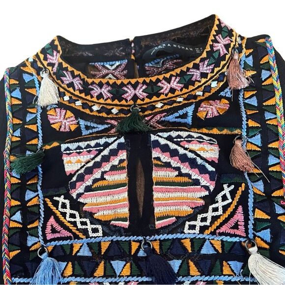 Zara NWOT Embroidered Halter Flowy Tank - Picture 8 of 12